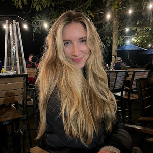 Meet your Posher, Madison